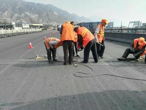 涟水道路桥梁病害治理